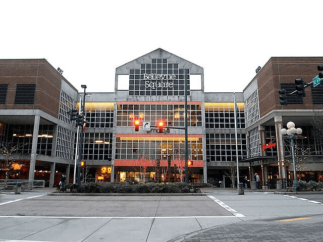 Bellevue square outside